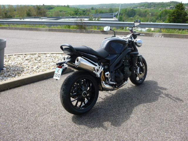 SPEED TRIPLE 1050