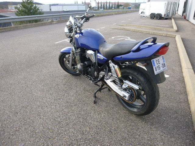 SUZUKI 750 GSX INAZUMA DV