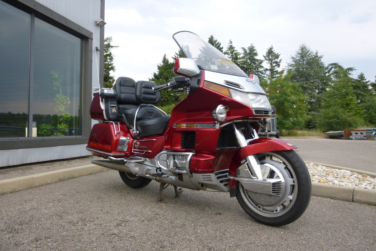 GOLDWING 1500 ROUGE