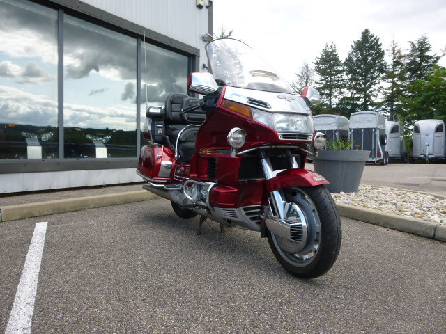 GOLDWING 1500 ROUGE