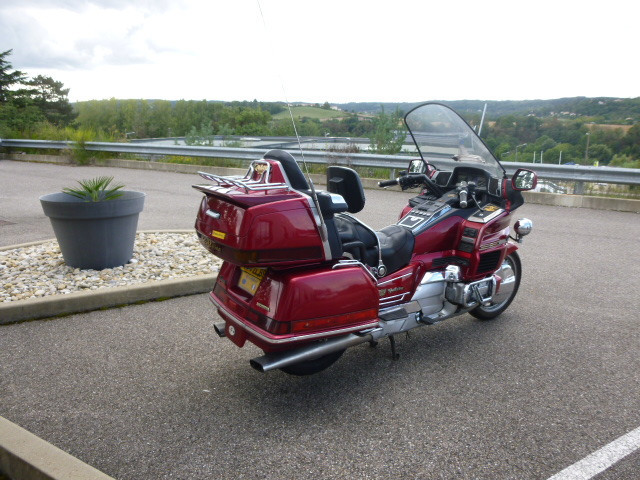 GOLDWING 1500 ROUGE