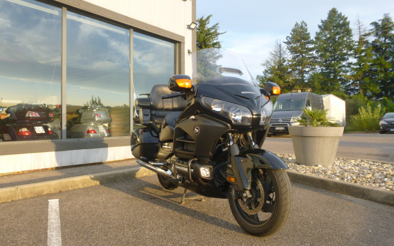 GOLDWING 1800 LUX AIRBAG GPS FULL BLACK 2014