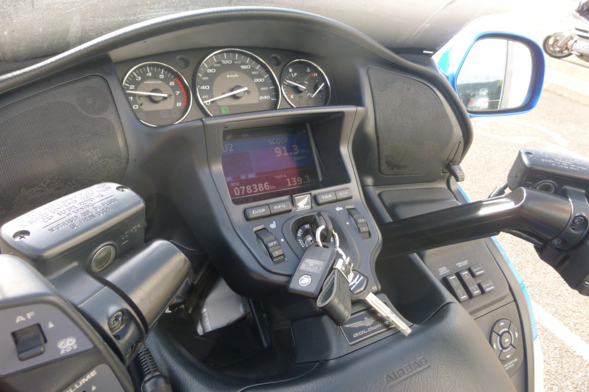 GOLDWING 1800 LUX AIRBAG GPS